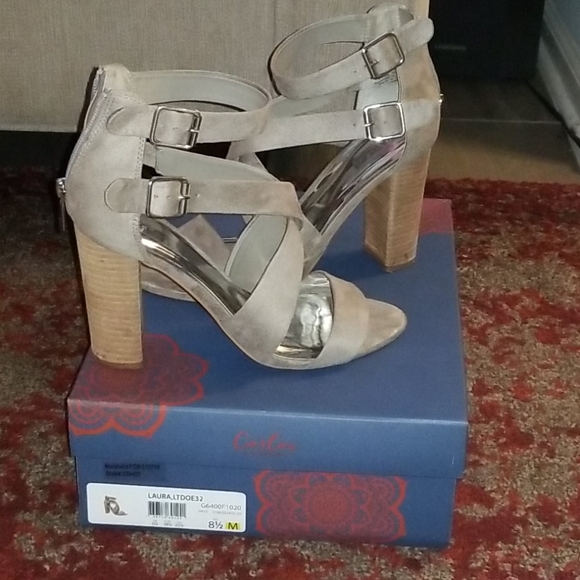 Carlos Santana - Laura - Picture 1 of 5